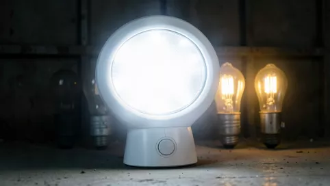 halogen led 150w z czujnikiem ruchu