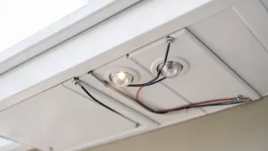 Cena montażu halogenów w podbitce Bielsko Biała