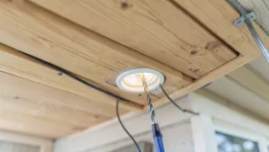 Cena montażu halogenów w podbitce Zielona Góra