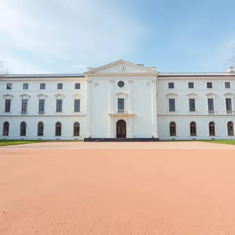 Dlaczego Łazienki Królewskie nazywają się Łazienki