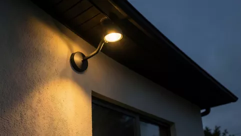 halogen sufitowy zewnętrzny