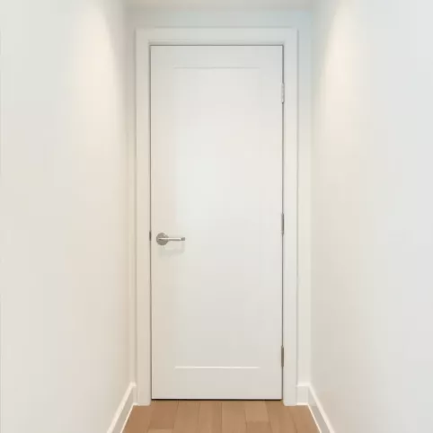 Jakie drzwi do łazienki w bloku