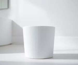 Mini kosz na śmieci do łazienki