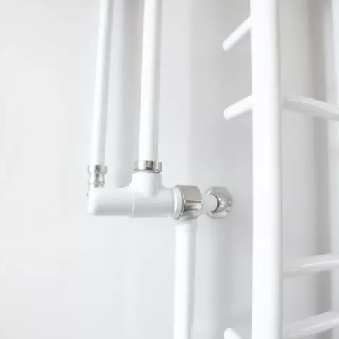 Montaż grzejnika łazienkowego PEX