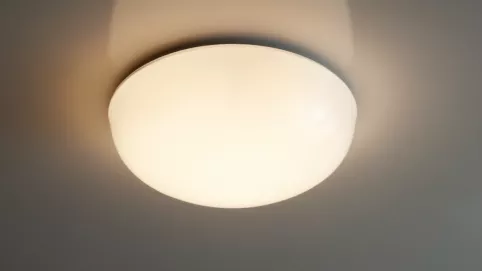 Nowoczesne plafony do łazienki