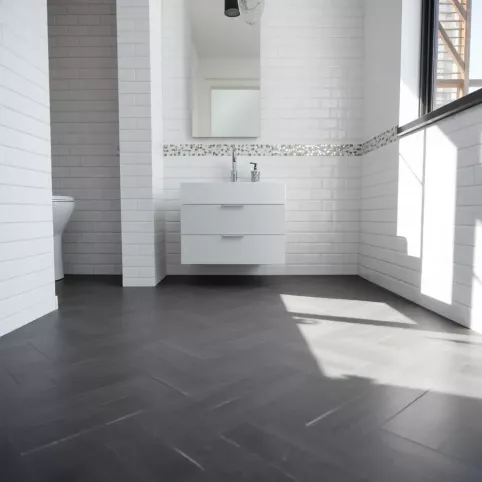 Wzory układania płytek w łazienkach