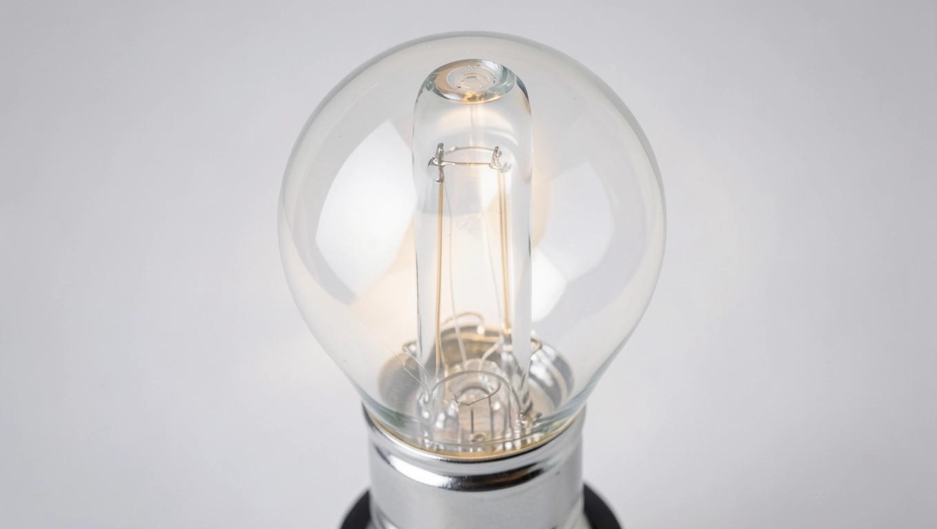 Zalety szklanych opraw halogenowych